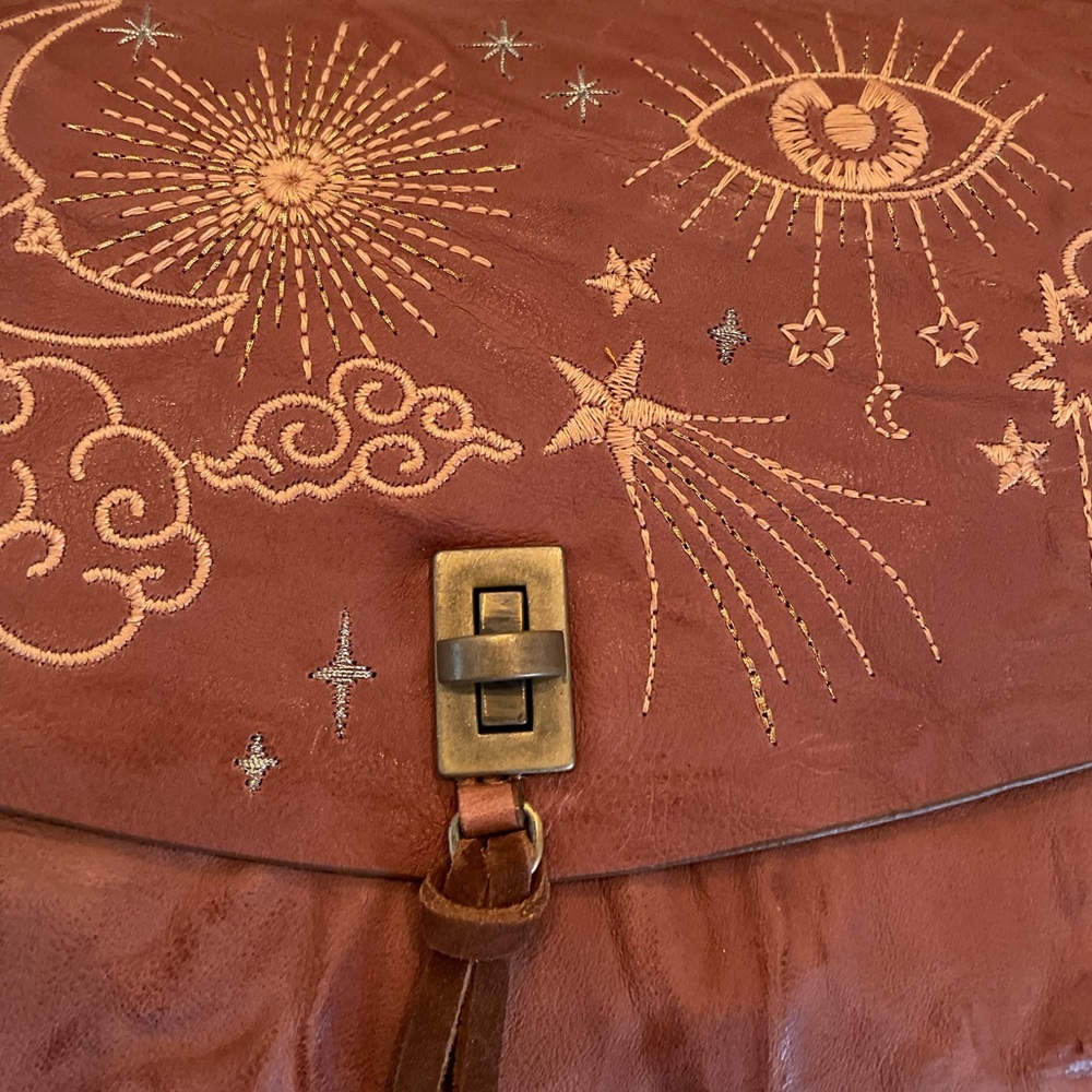♥️ NEW! Johnny Was Leather Cloud Purse Bag - Picture 4 of 17